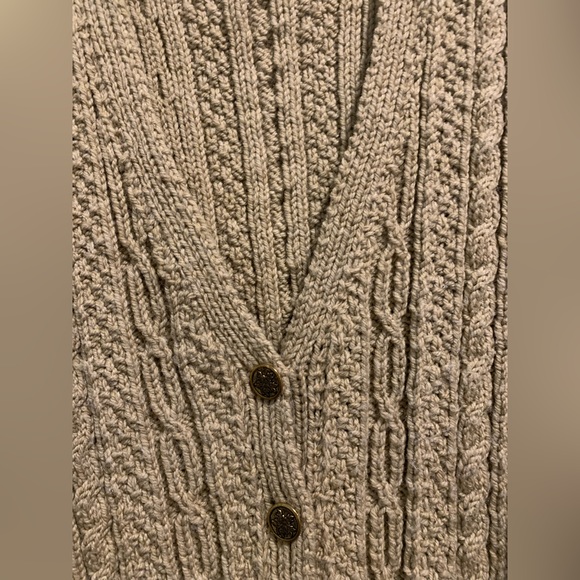 100% wool vintage sweater vest - Picture 2 of 3
